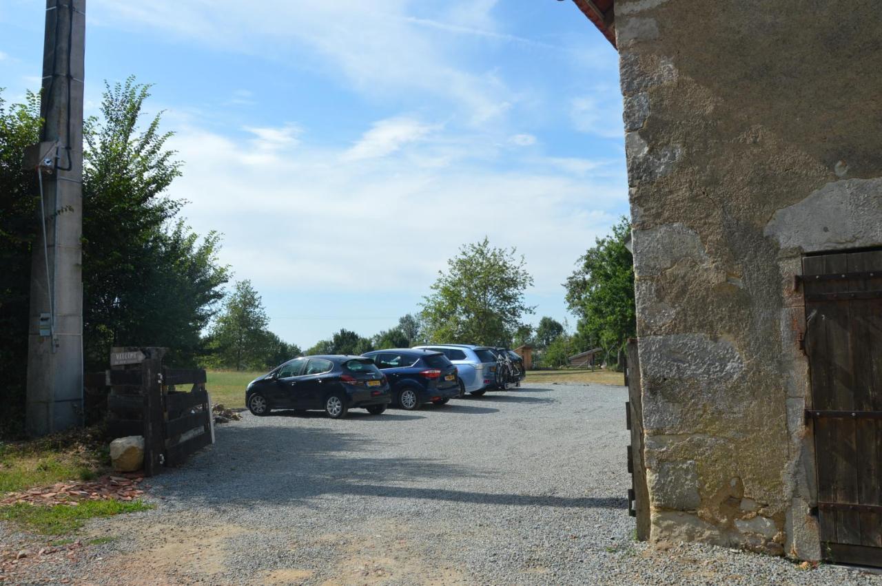 Chambres D'Hotes Maison Les Galettes Rezay Exterior photo